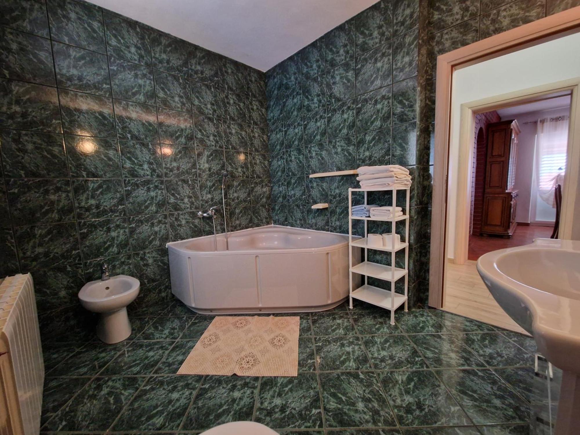 Apartments And Room Suza Senj  Room photo